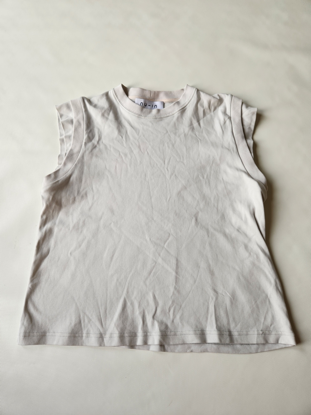 Nu-In Cotton Muscle Tee Womens Medium Grayish White Crew Neck Made in Portugal